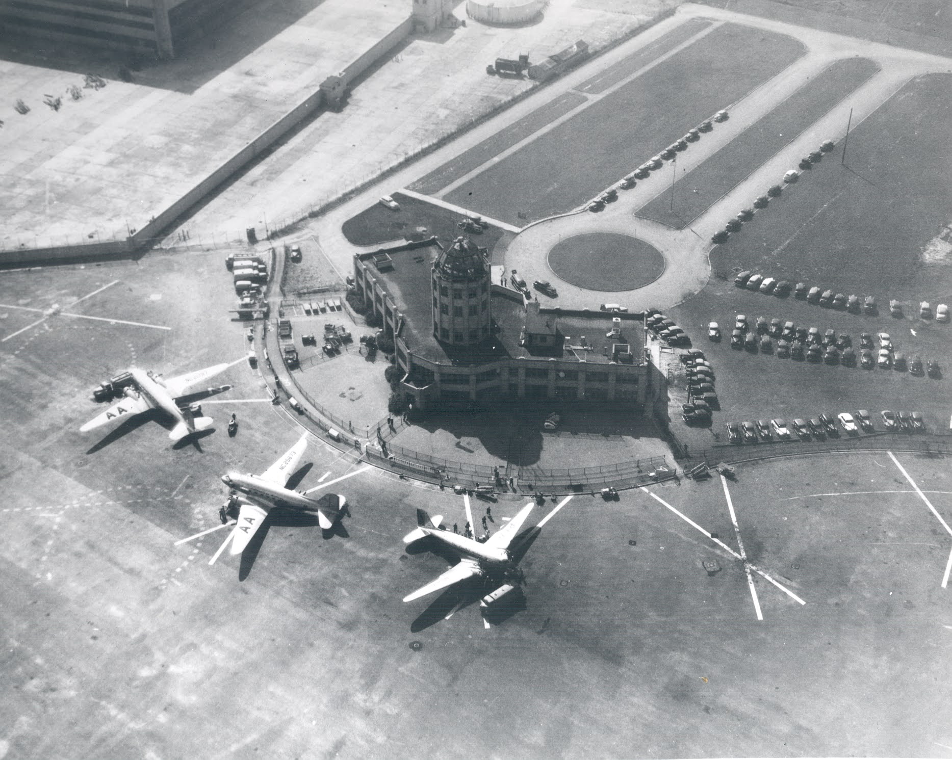 Buffalo Airport in 1947